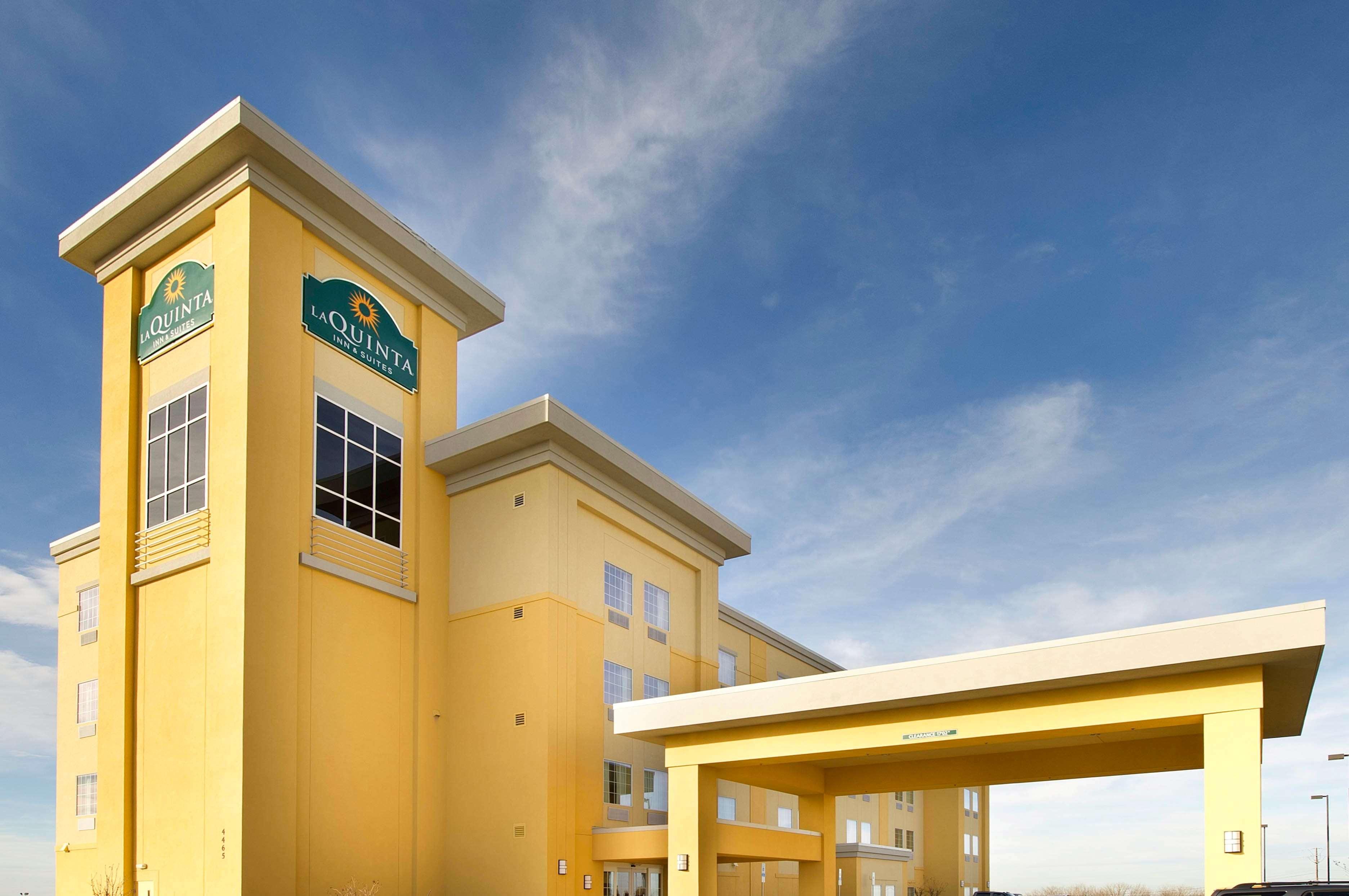 La Quinta By Wyndham Denton - University Drive Hotel Luaran gambar